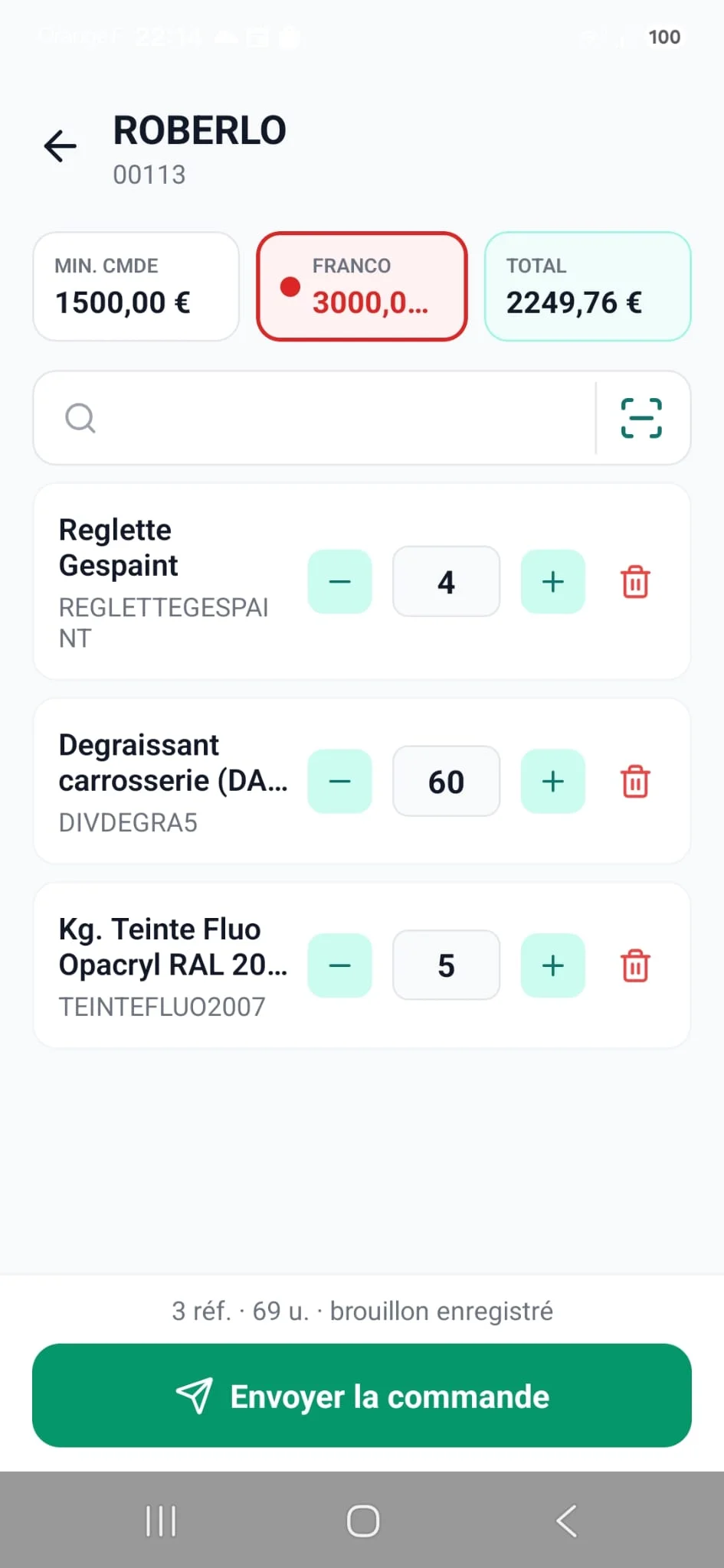 Capture d'écran customSupplies — panier de commande fournisseur avec plafond franco